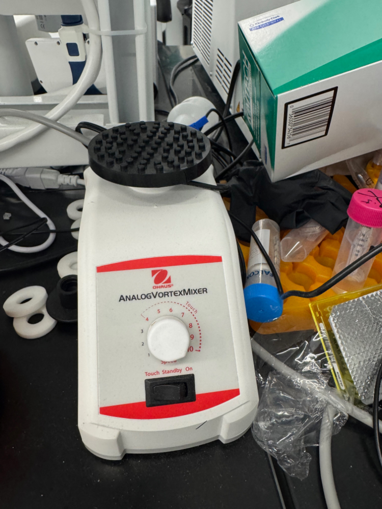 Image of OHAUS Analog Vortex Mixer